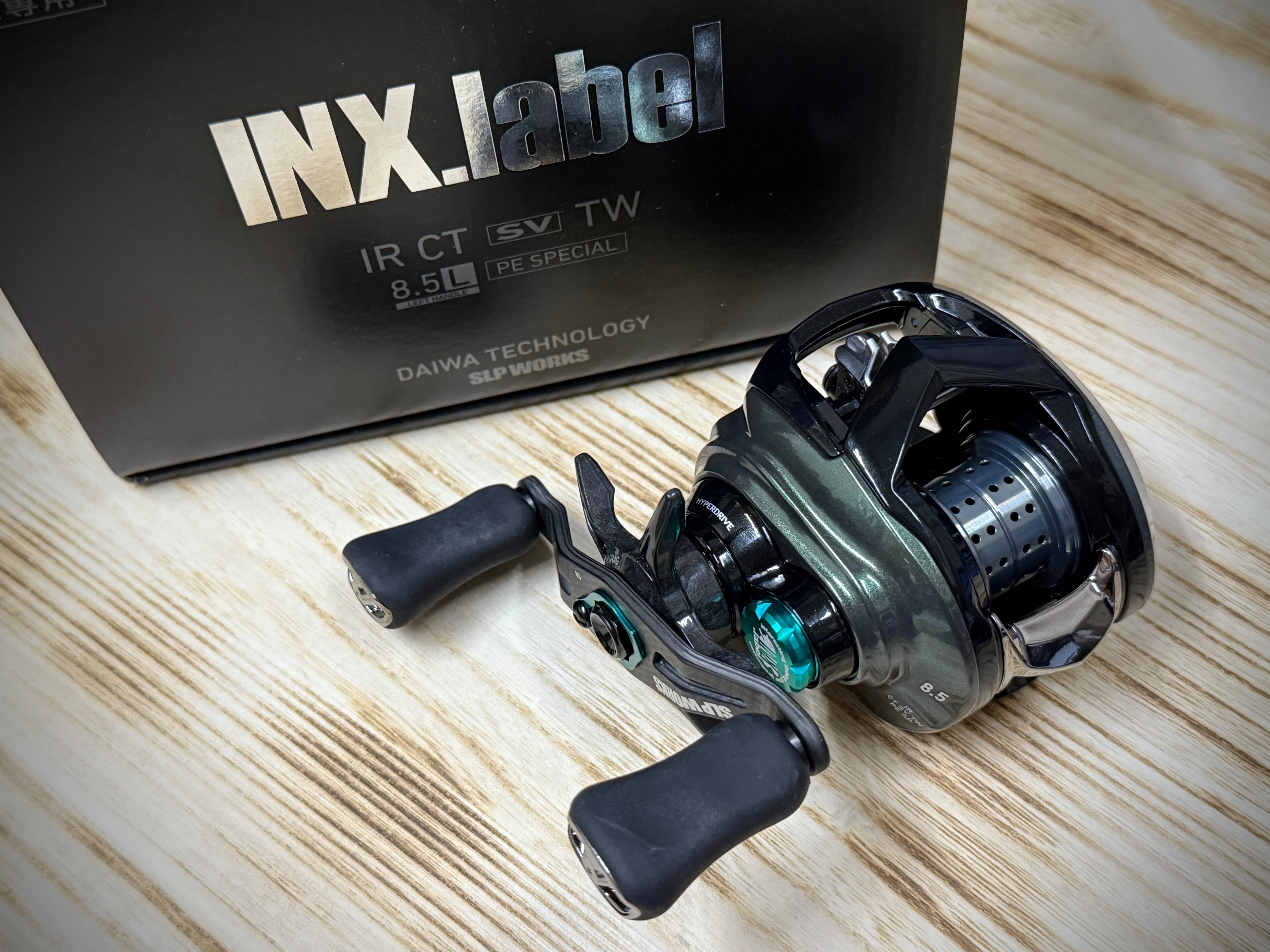 リール ZILLION TW CUSTOM BODY 1000XH-SLPW ZILLION TW CUSTOM BODY