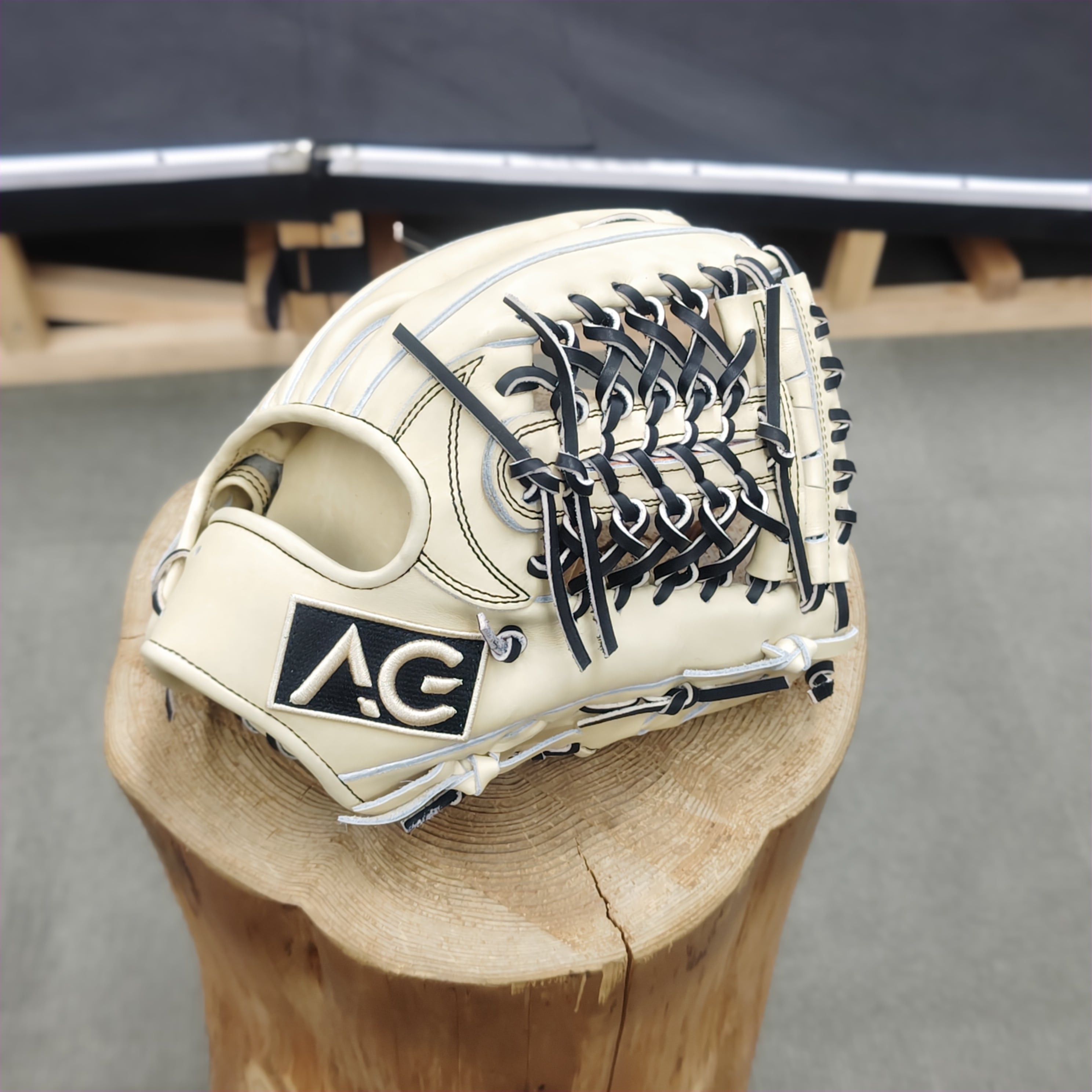 AG 特殊重心グローブ 硬式 外野用 G004 右投げ用 | PLAYERZ オンライン