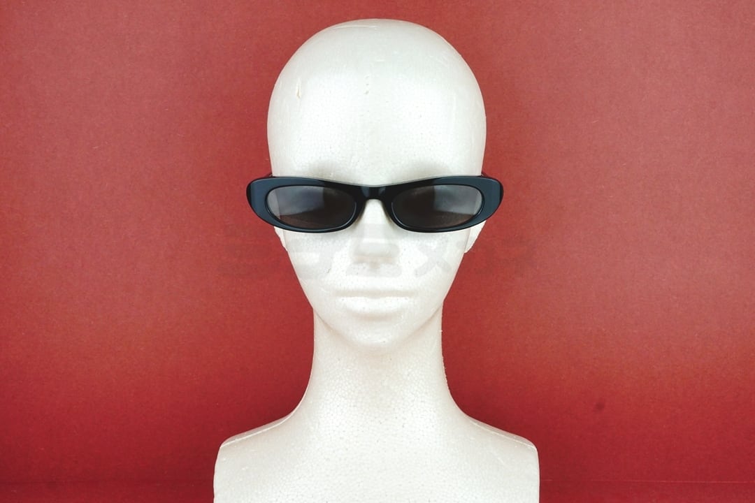 常田大希さん着用モデル】SAINT LAURENT サングラス SL557 SHADE 001