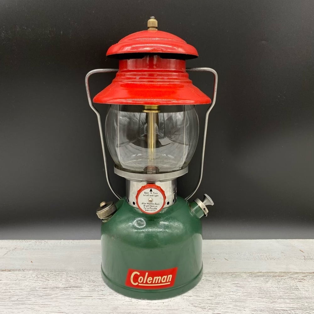 ヤレ系 コールマン最強クラスのケロシンランタン コールマン 237 s52
