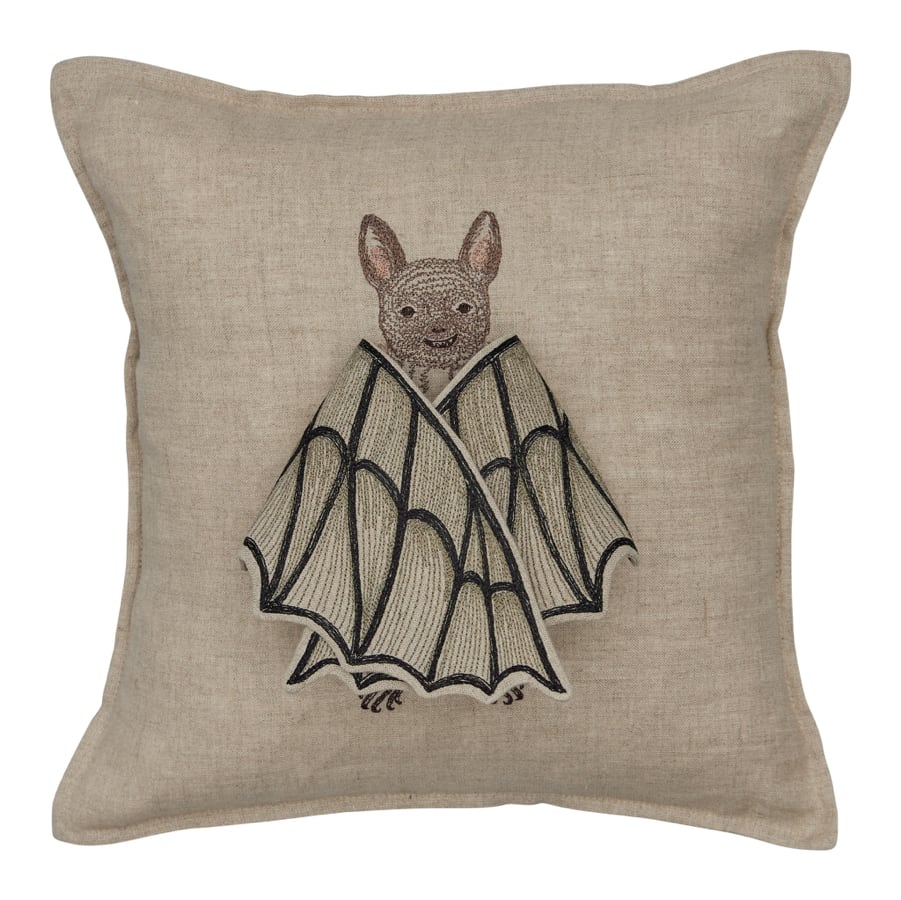CORAL&TUSK「Bat Wing Surprise Pillow」コウモリのパタパタ翼
