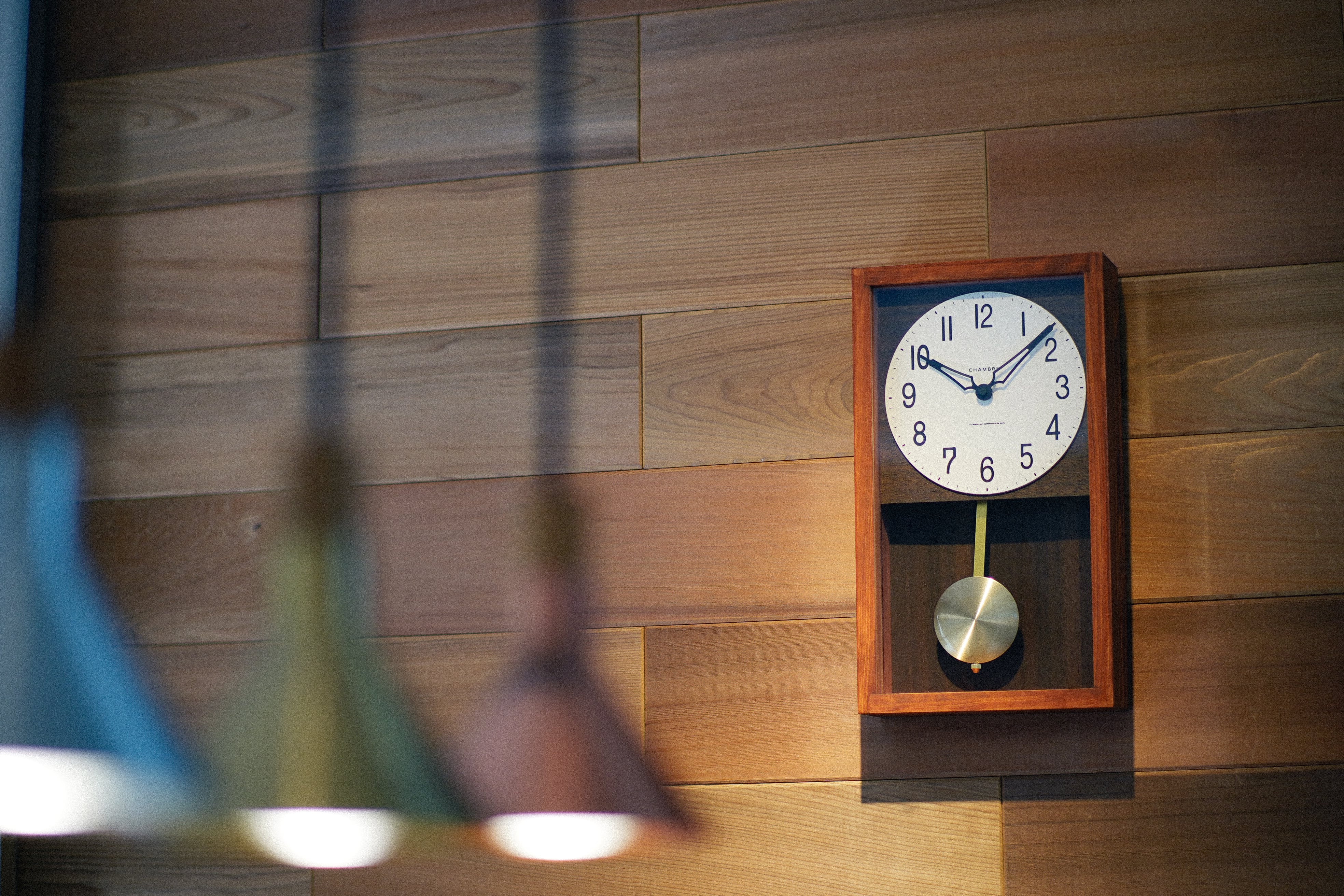 振り子時計 HINOKI PENDULUM CLOCK CAFE BROWN | シャンブル【CHAMBRE