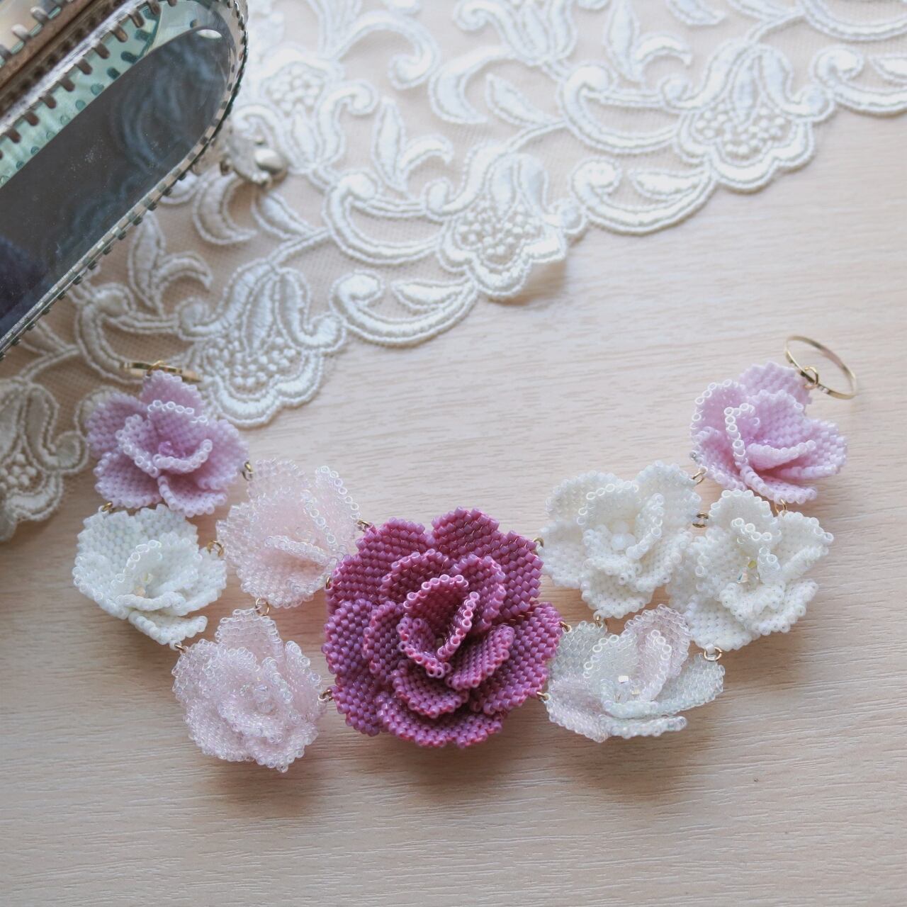 刺繍作家 musubime