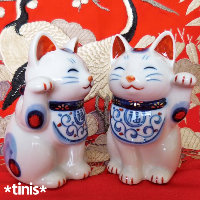 427h) 薬師窯 染錦唐草 招き猫 左手上げ (小) 縁起置物 | *tinis* 猫