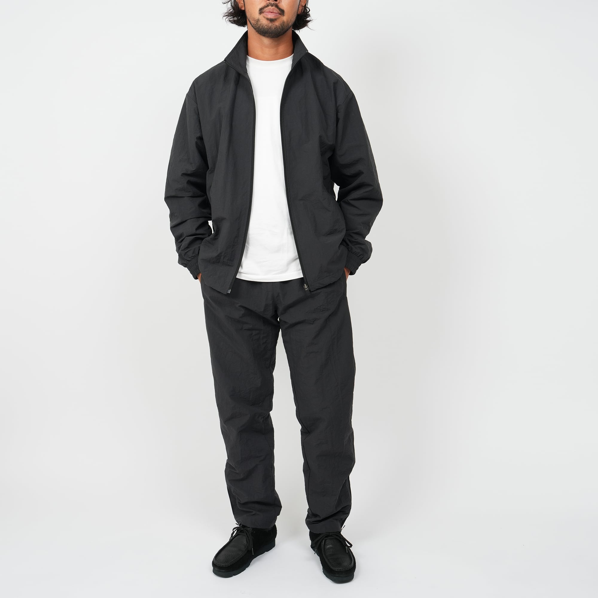 Recycled Nylon Water-repellent Zip-up Jacket | OVY