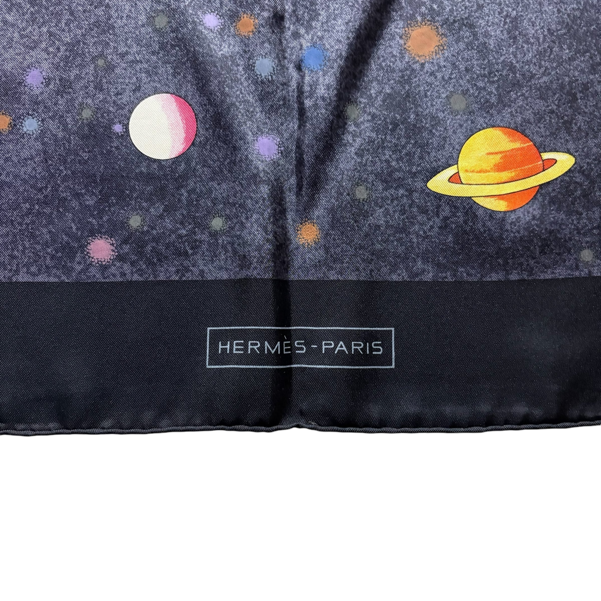 HERMES carre 90 “LA VOIE LACTÉE” | NOIR ONLINE