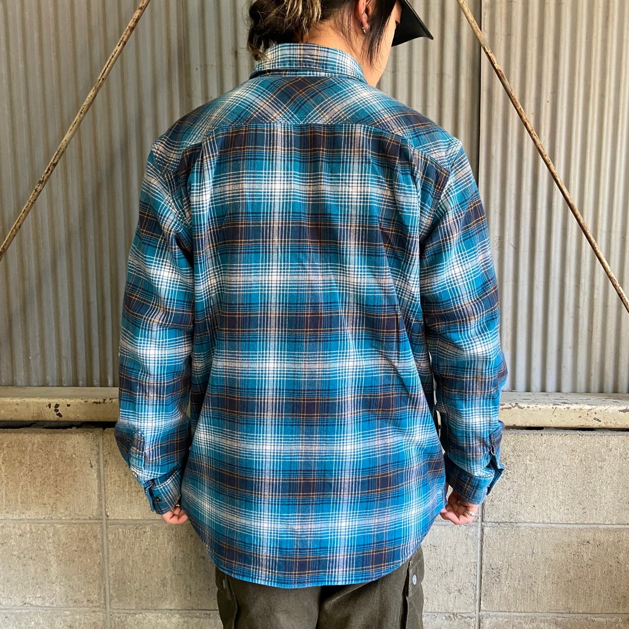 Carhartt カーハート 長袖 チェック柄 ライトネルシャツ メンズL相当