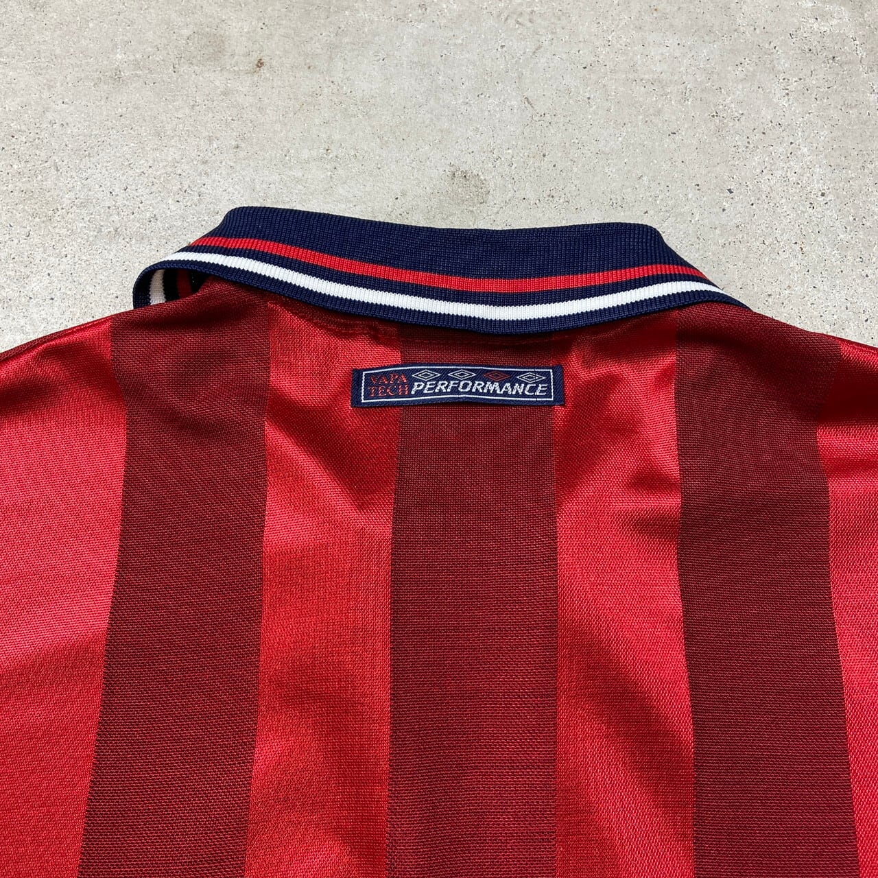 90年代 UMBRO アンブロ イングランド代表 1998 サッカーシャツ