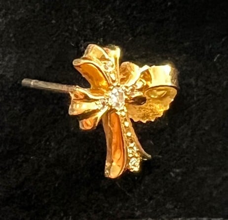 CHROME HEARTS クロムハーツ 22K CHクロス スタッド ピアス with