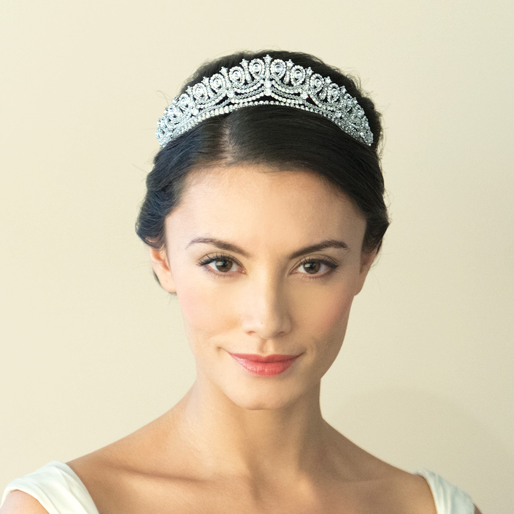 Ivory & Co. | 【公式】STELLA BRIDAL - オシャレ花嫁さま御用達