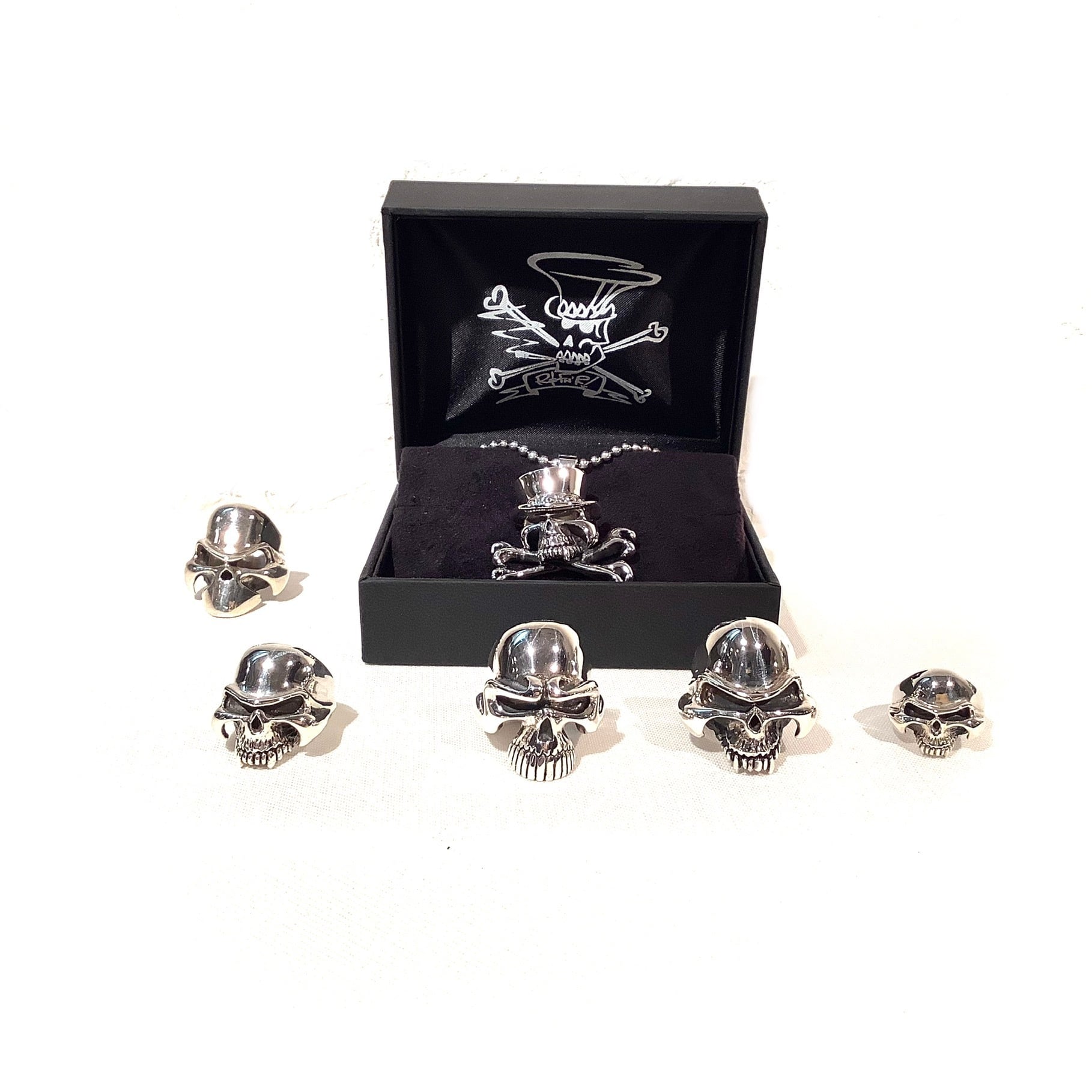 THIRTEEN DESIGNS サーティーンデザインズ DEVIL KILLER SKULL MASK