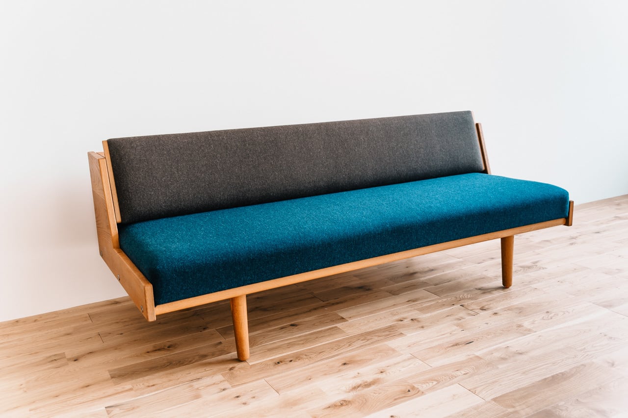 GE258 デイベッド｜Hans J Wegner（ウェグナー）｜オーク丸脚 | kerran