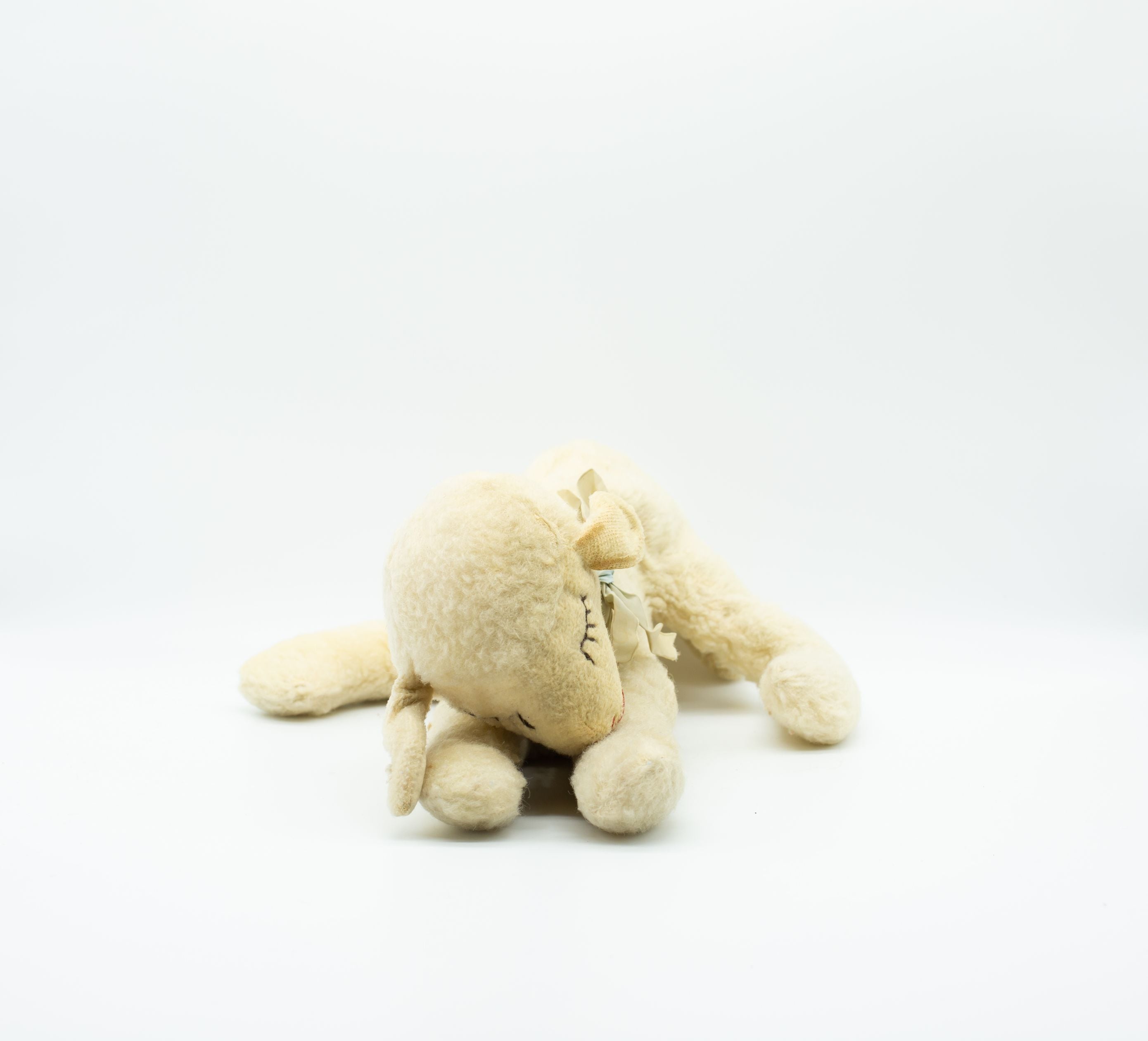 アンティークシュタイフ 眠り羊 Steiff 「Floppy Lamby」28cm