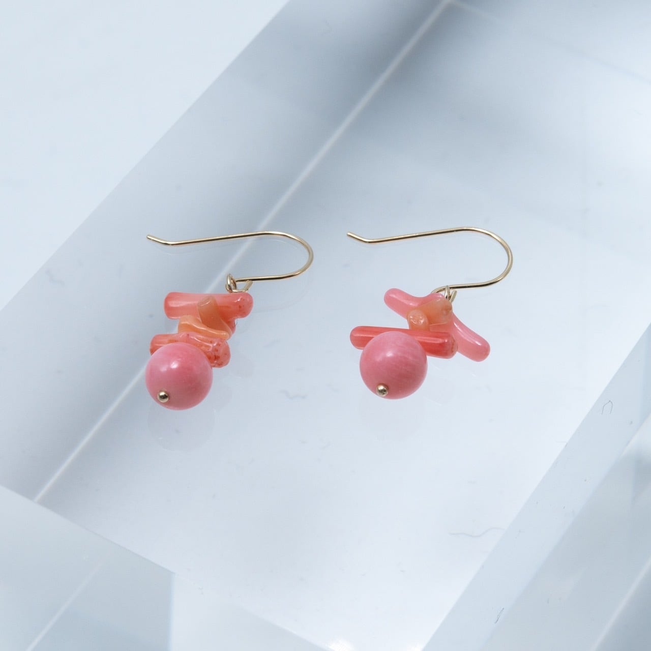 珊瑚ピアス | YuRuRi | ゆるり