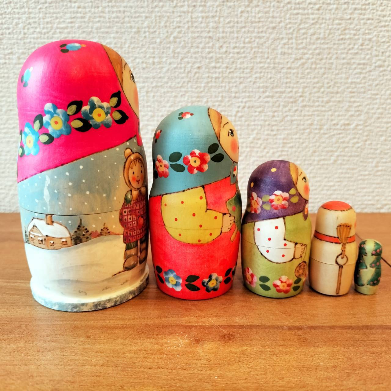 LYH119】北欧ロシア雑貨 マトリョーシカ リューバ作 【子供たち