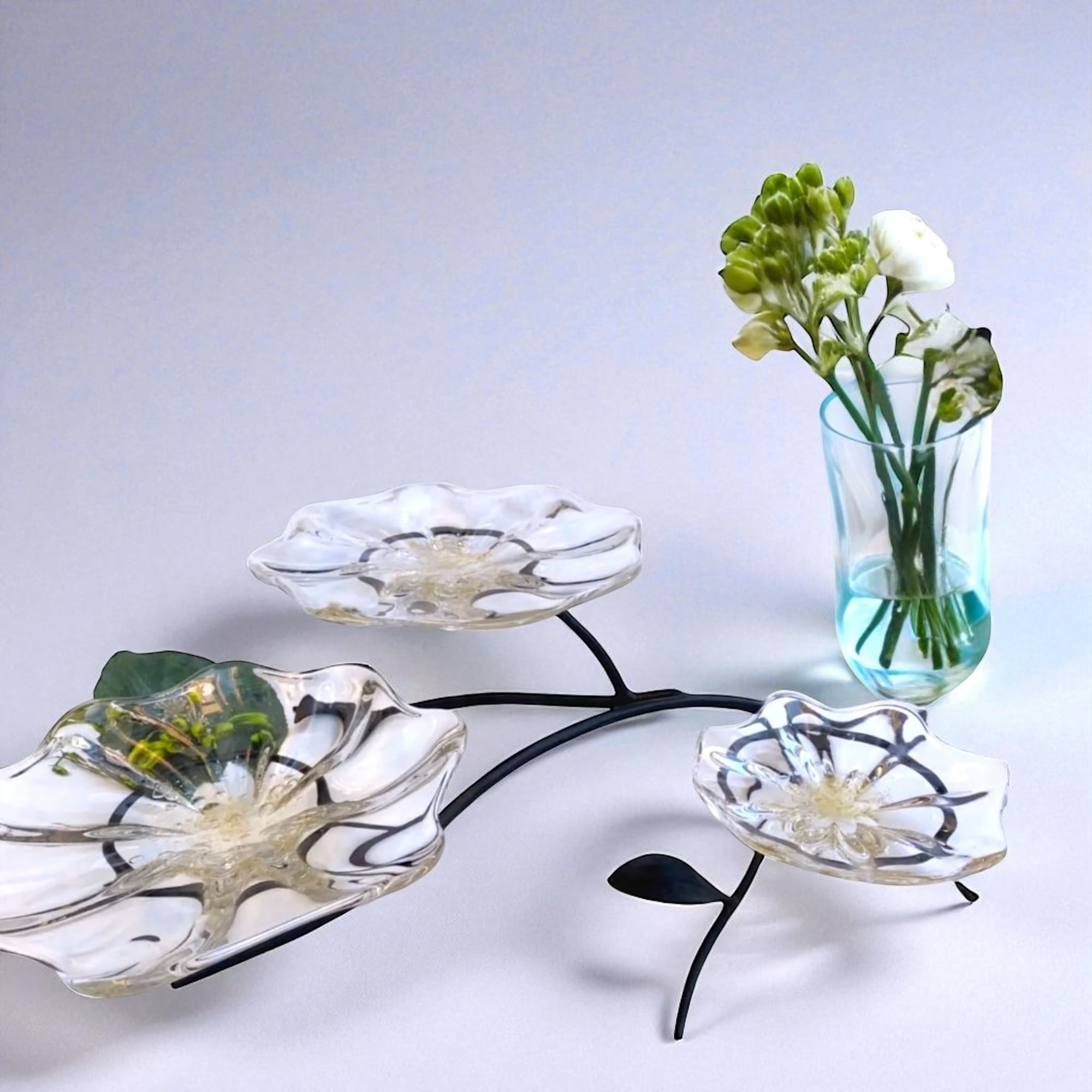 鉄器 (幅50 cm) 枝のアフタヌーンティースタンド | TSUNE;田中恒子の器