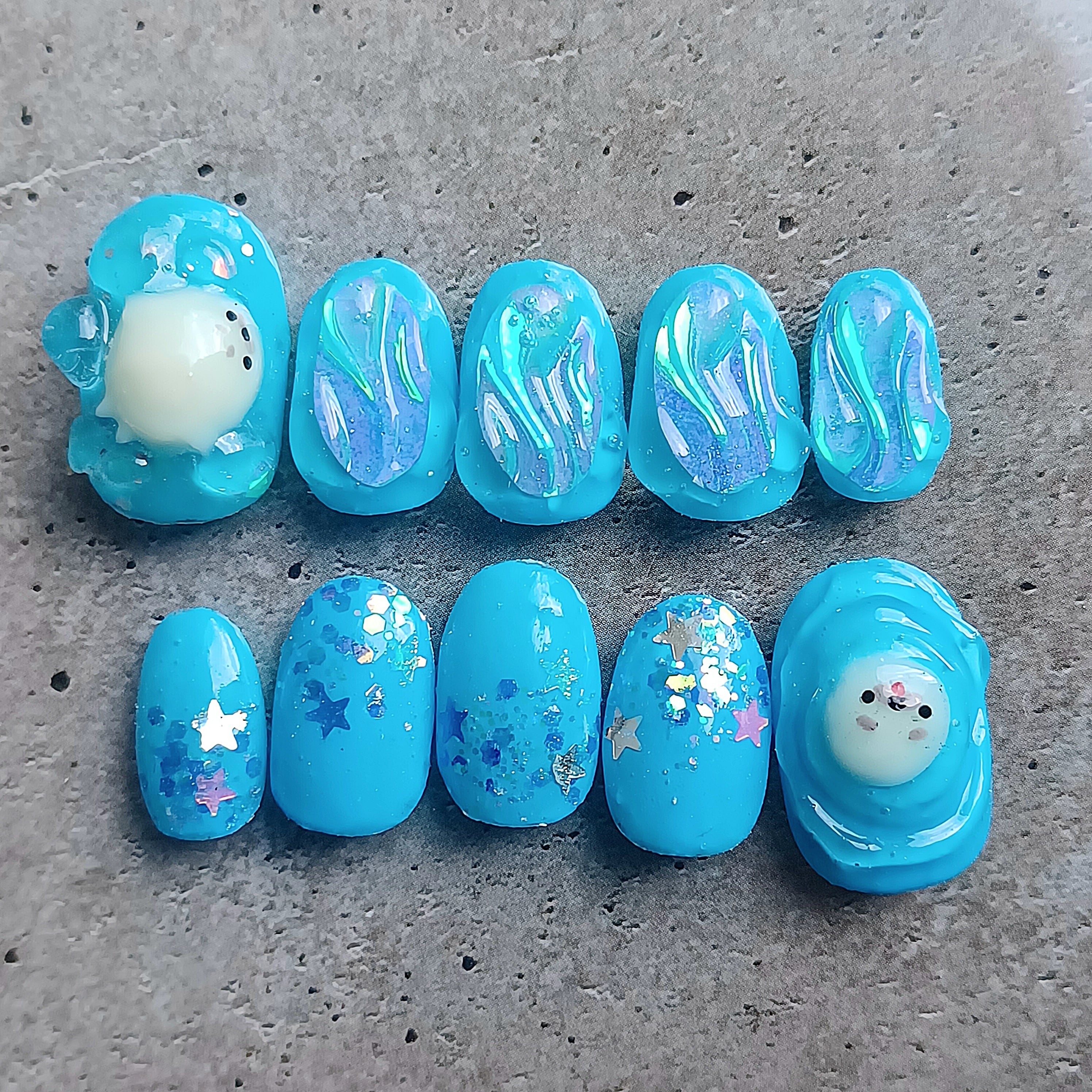 受注製作】あざらし ネイルチップ No.210 | ❀✿ Pirina_nail︎ ✿·͜