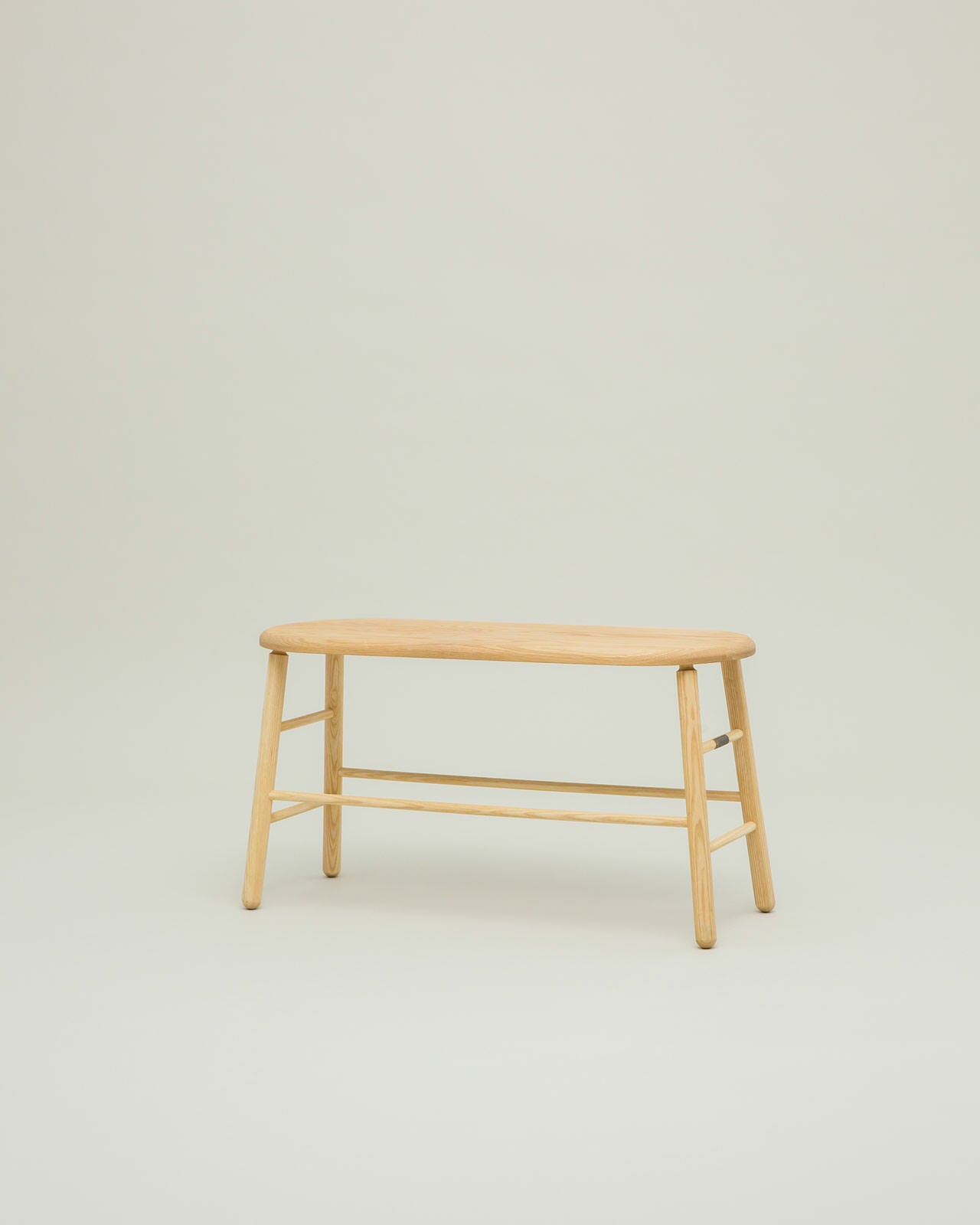 Stool | MOBLEY WORKS ONLINE SHOP｜モーブレーワークス オフィシャル