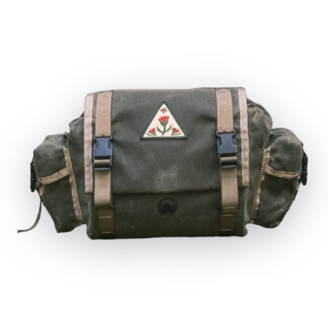 RON'S BIKES ULTRA ROMANCE】FABIO'S CHEST SMALL (WAXED CORDURA