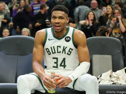 バックスのヤニスがNBA史上4人目の快挙…主要3部門で球団最多記録に到達