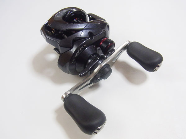 16カシータス100HG Castris ベイトリール ブラック 16カシータス100HG