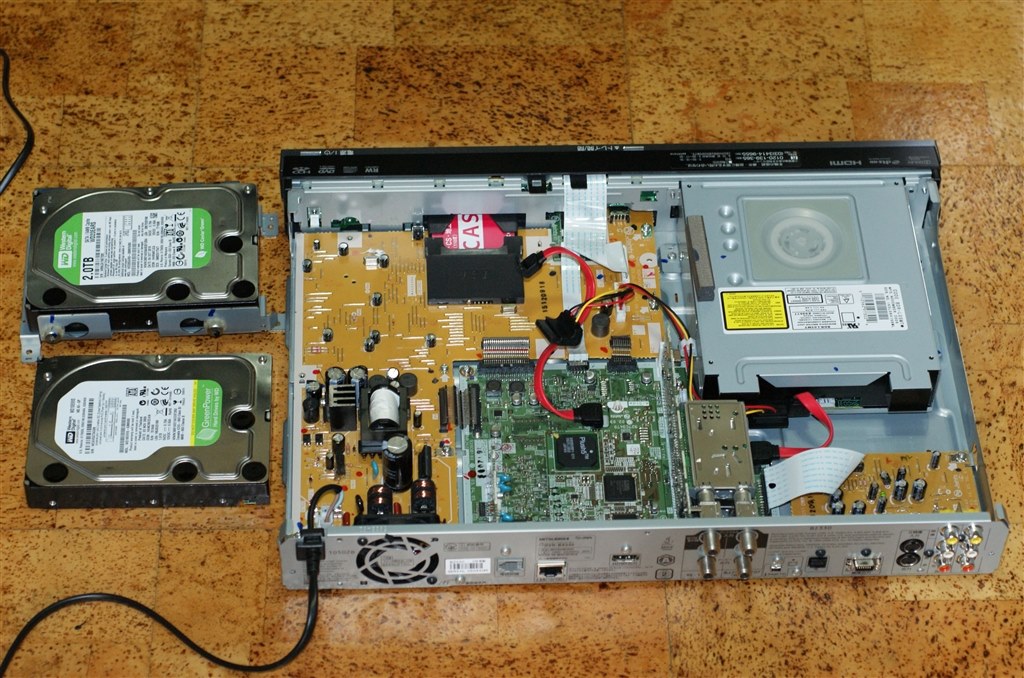 安かったので買ってみた、ついでに2TBに換装』 三菱電機 REAL