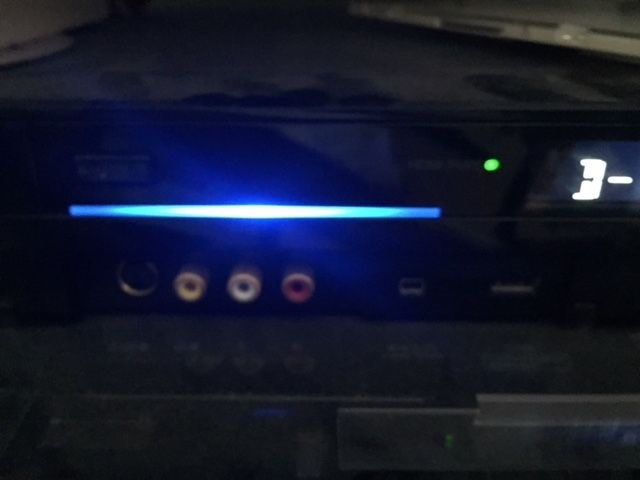 前面パネルのブルーランプについて』 東芝 REGZAブルーレイ RD-X10 の
