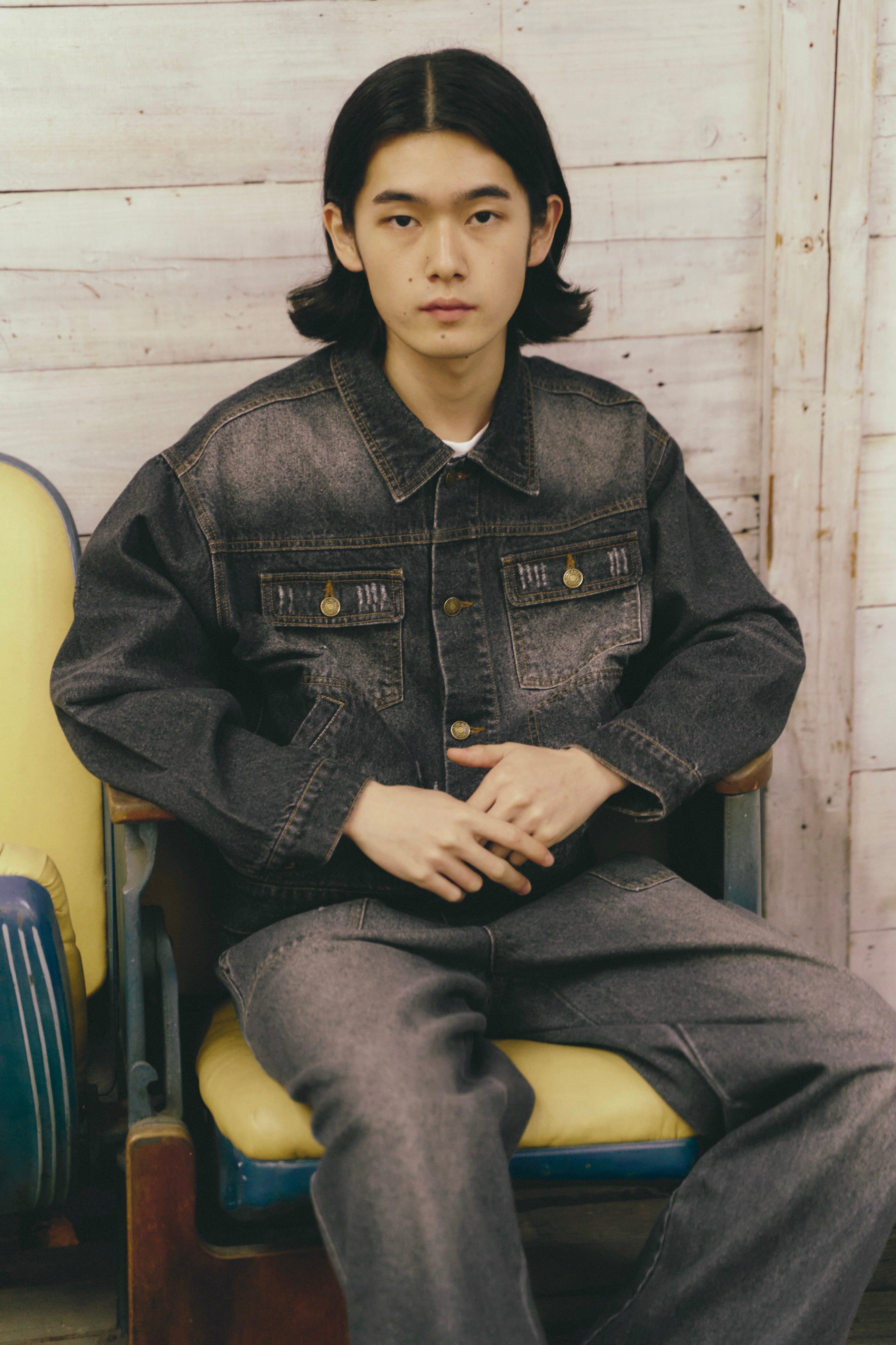 Damaged denim jacket – BELVET