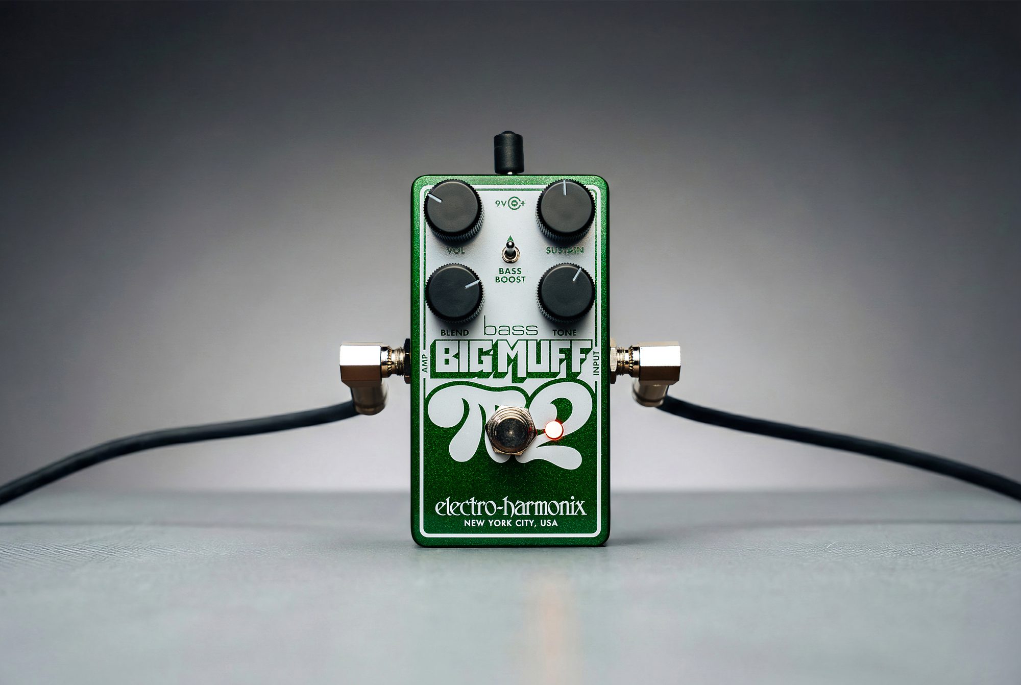 Bass Big Muff Pi 2 | Dual Op-Amp Bass Fuzz - Electro-Harmonix
