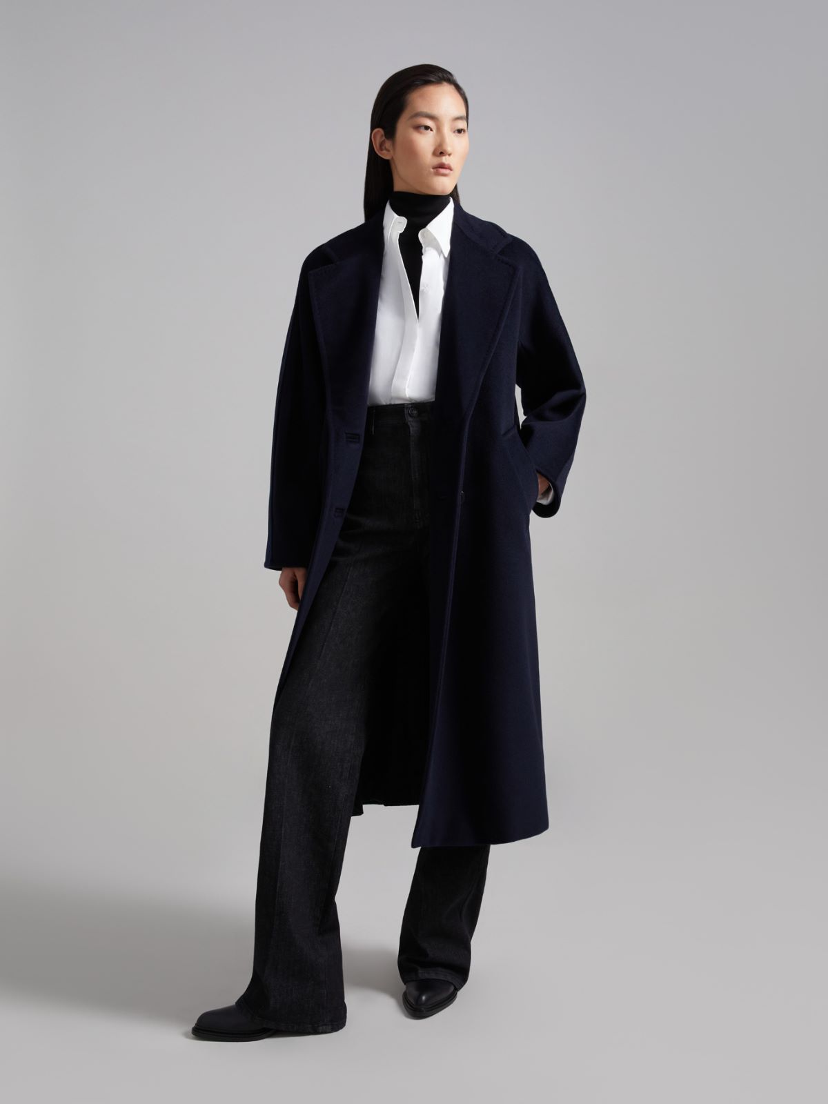 マダム] 101801 アイコンコート, ultramarine | Max Mara