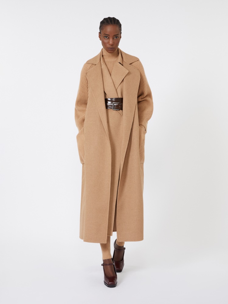 Sleeveless camel coat, camel | Max Mara