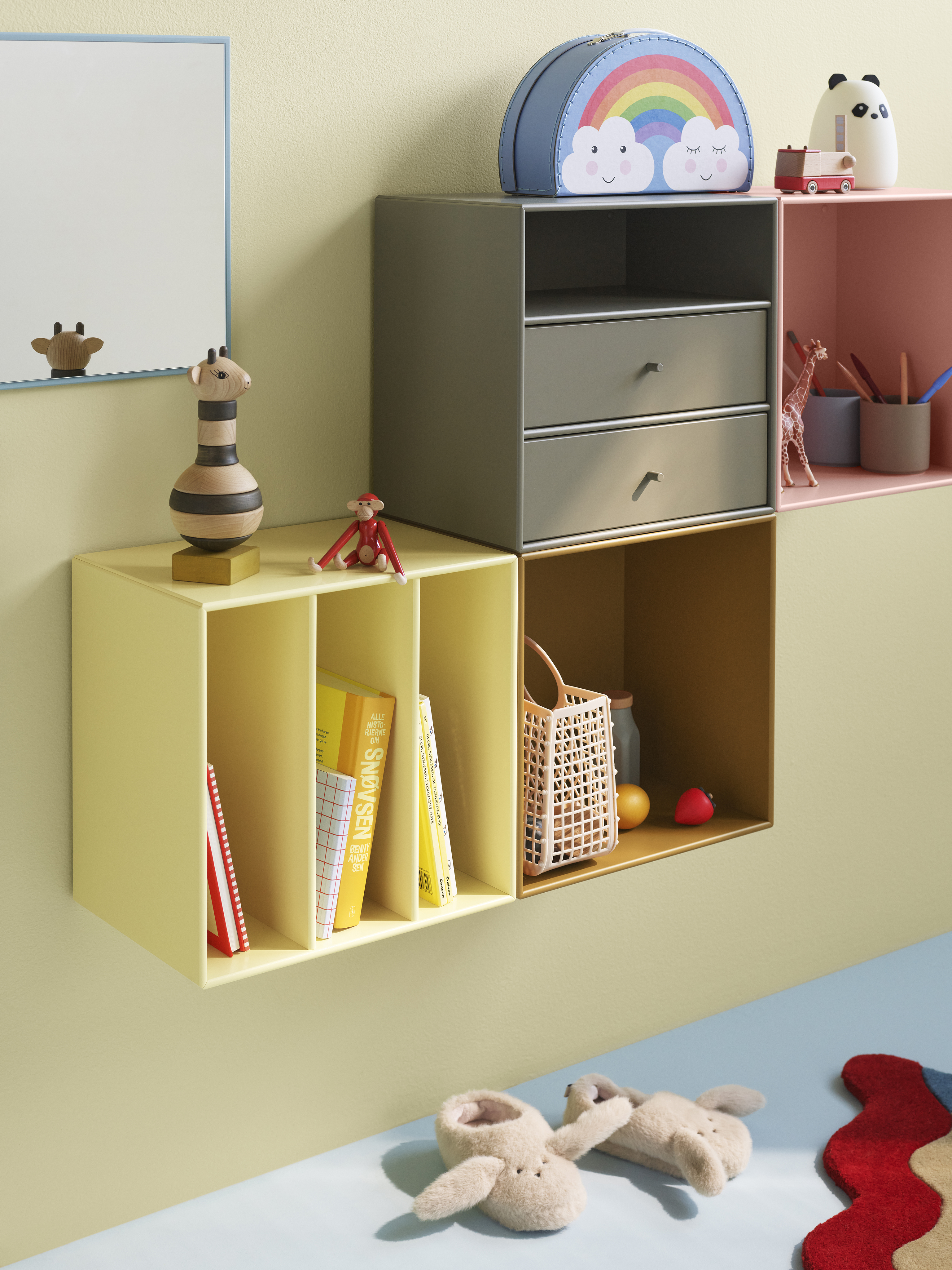 Montana Mini - Module with shelves | Montana Furniture
