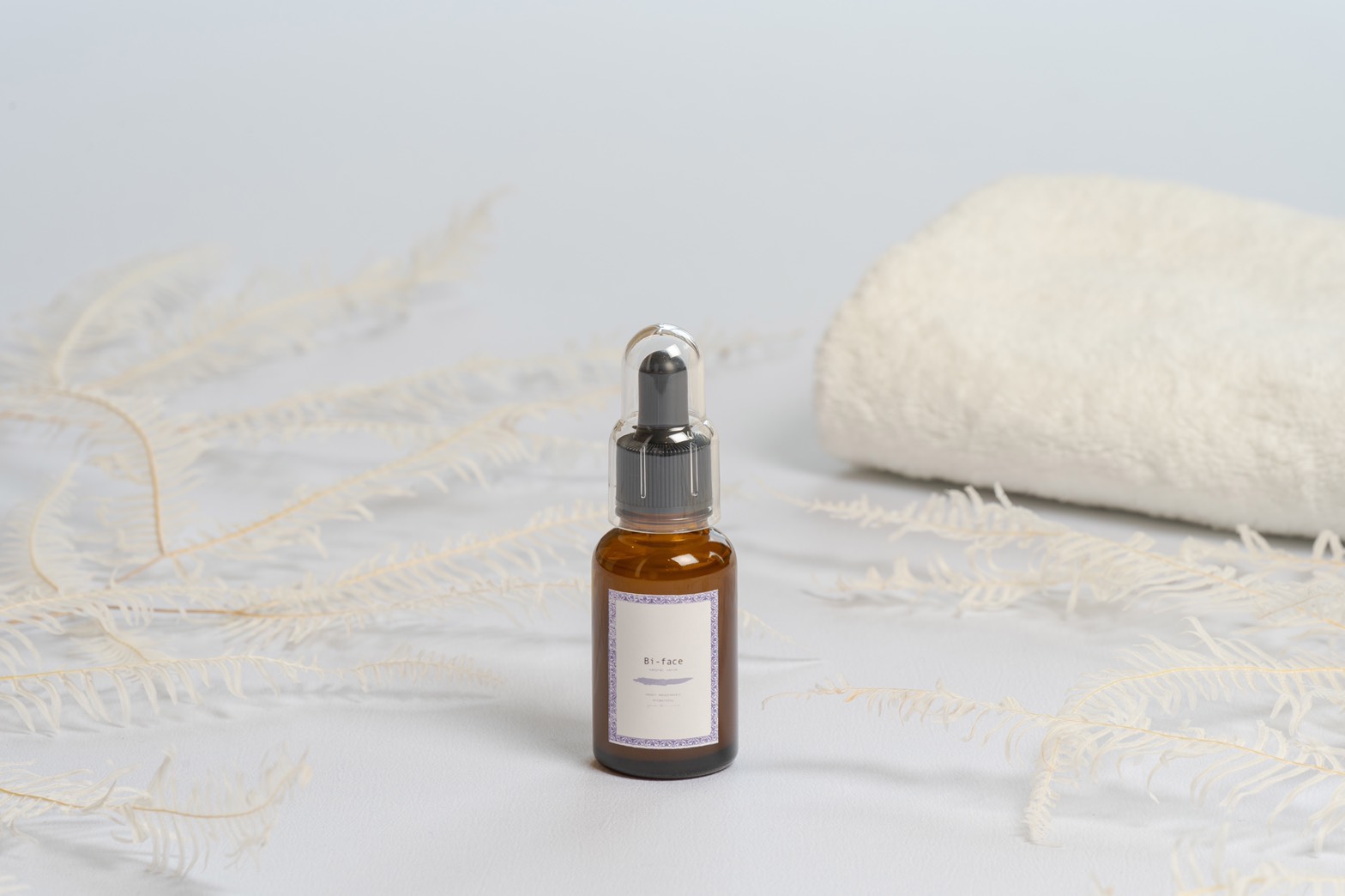 Bi-face化粧品はたったの3つのスキンケア｜ビフェイス株式会社