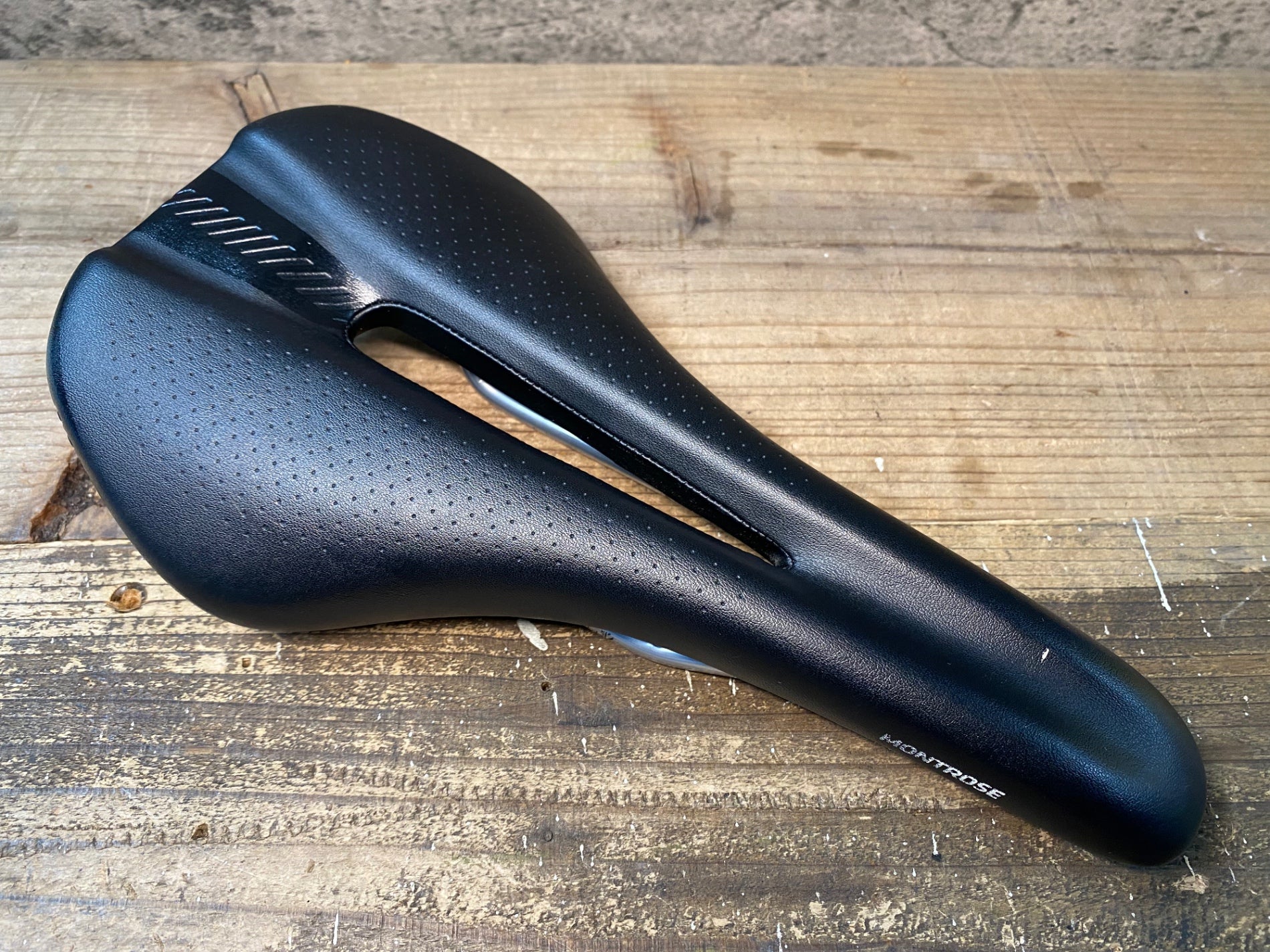 新品 AVOCETサドル ツーリング バイカウント オールドMTB