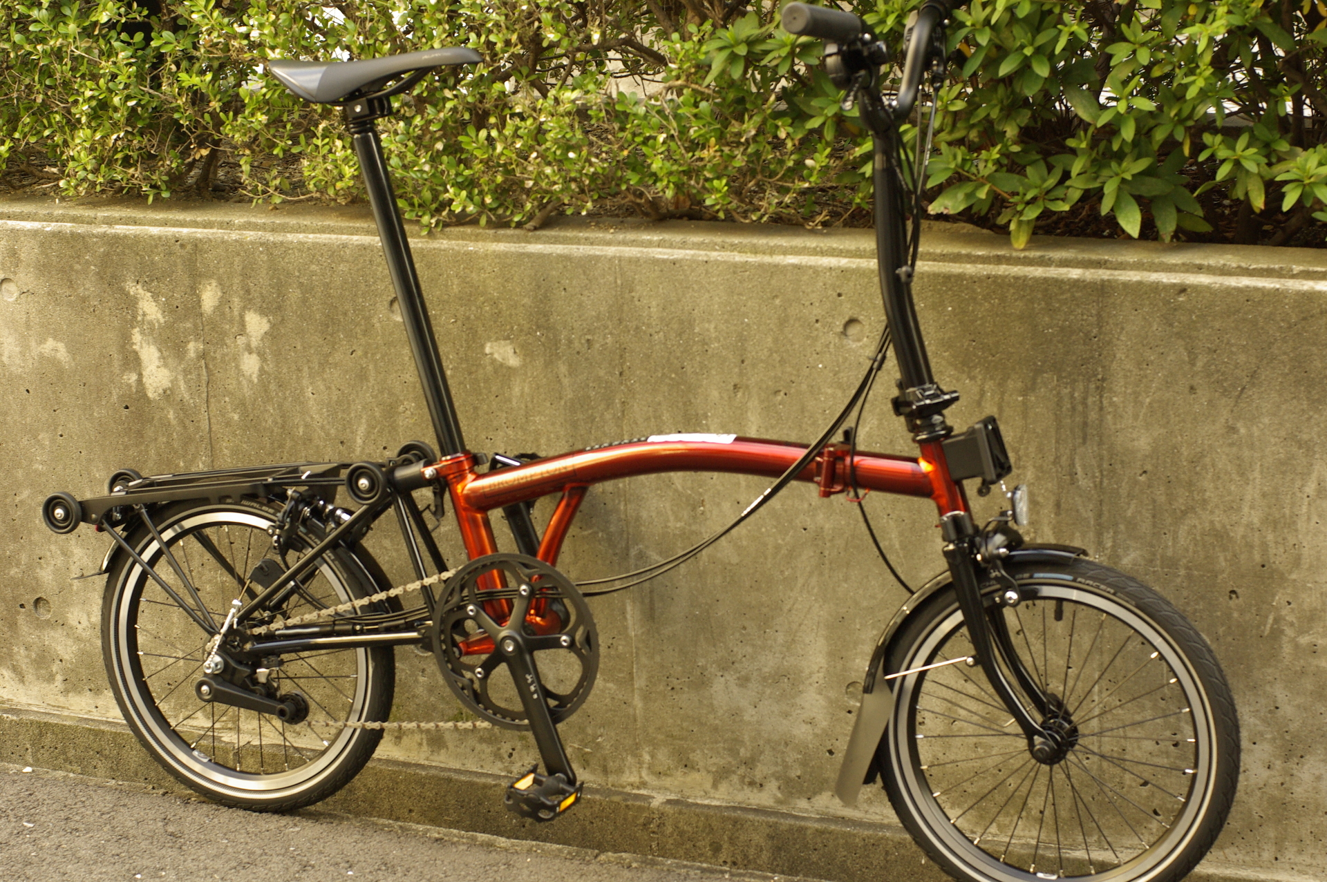 2022 Brompton Black Edition 第1便の入荷です。 – Bici Termini