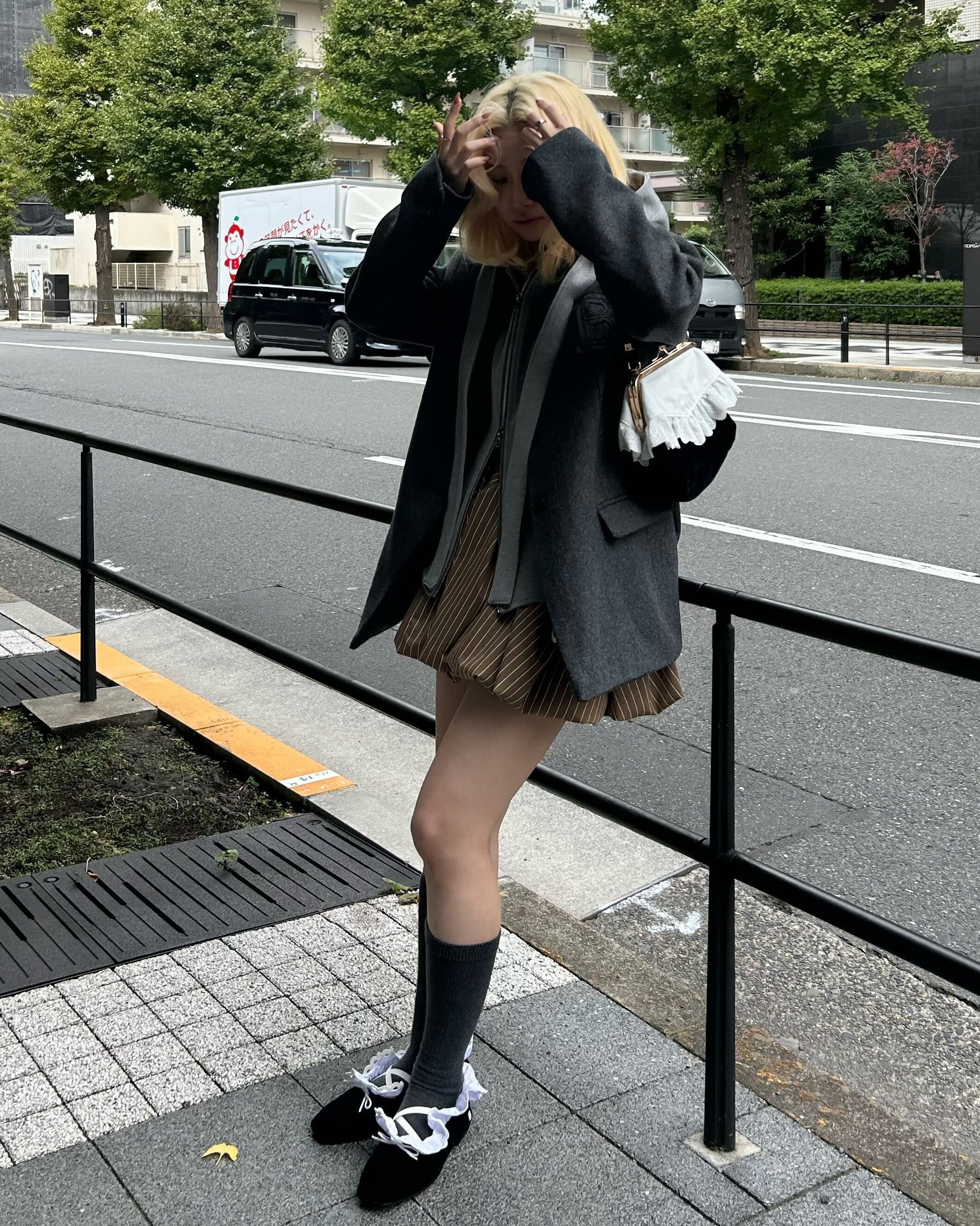 BIBIY. MADE | BLAIR BALLOON SKIRT BROWN｜Bibiy.