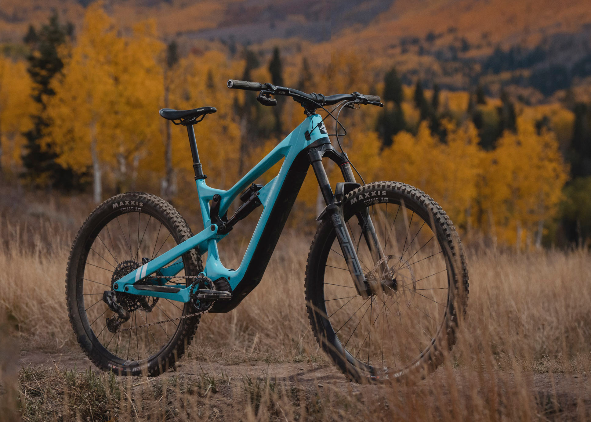 New Fezzari Timp Peak Enduro eMTB Gets All the Shocks - Bikerumor