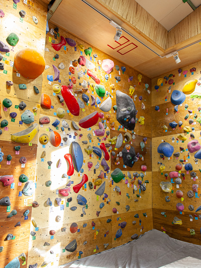 ボルダリングウォール | ボルダリングジム | BolBol -ボルボル