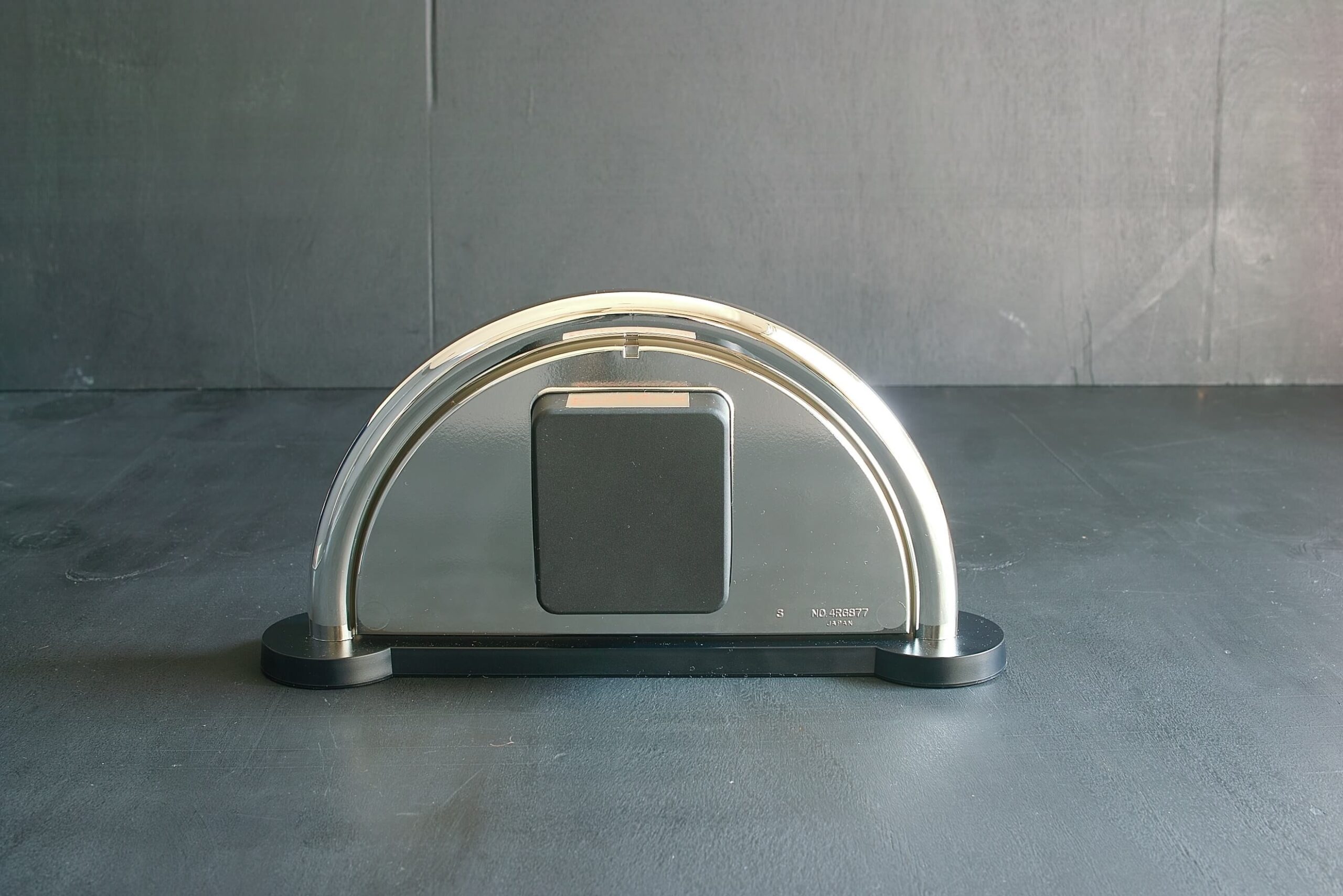 No.7580「置き時計：ポストモダン」SOLD | ボルトナットマーケット