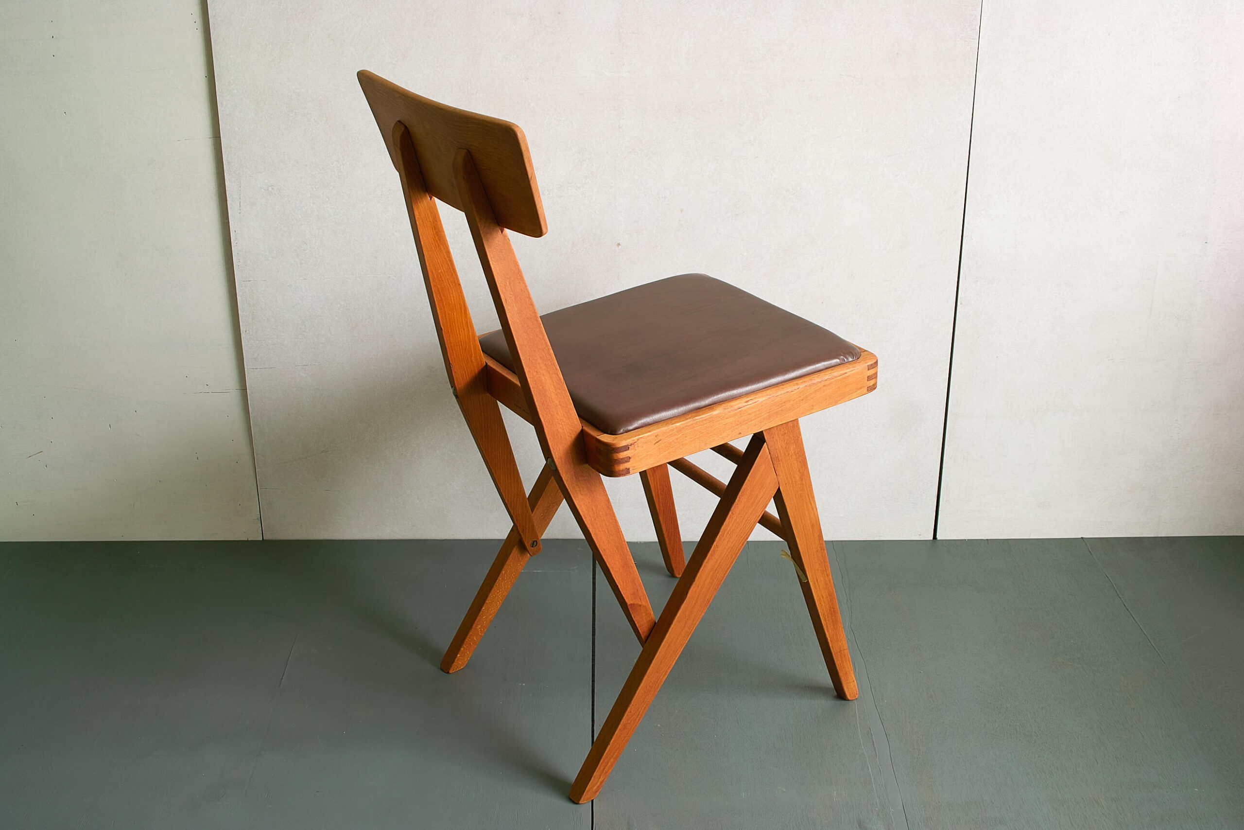 No.7496/7497「ヴィンテージデルタチェア：マルニ木工」SOLD | ボルト