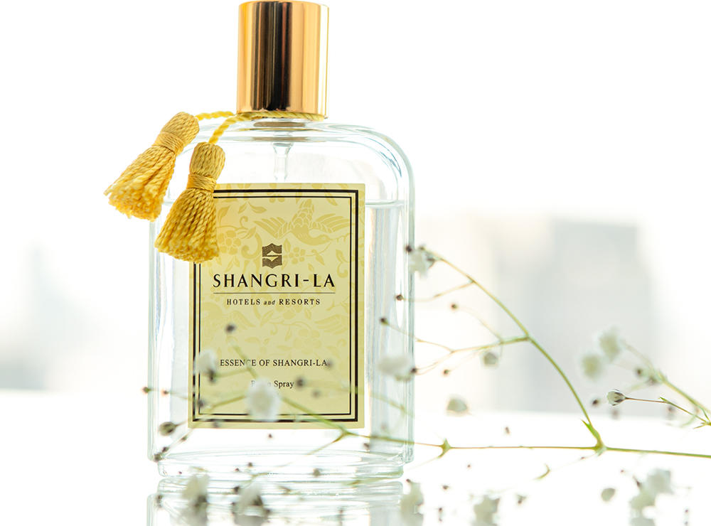 Essence of Shangri-La Room Spray/ シャングリ・ラ エッセンス ルーム