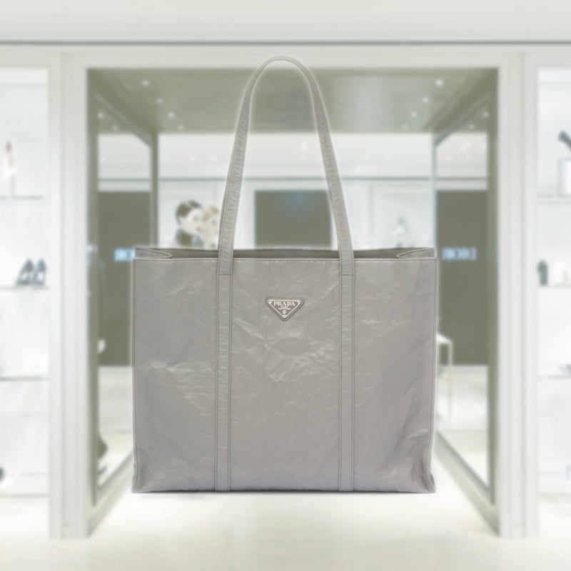 PRADA ナイロンバッグ メタルバックル シルバーグレー Prada Slate
