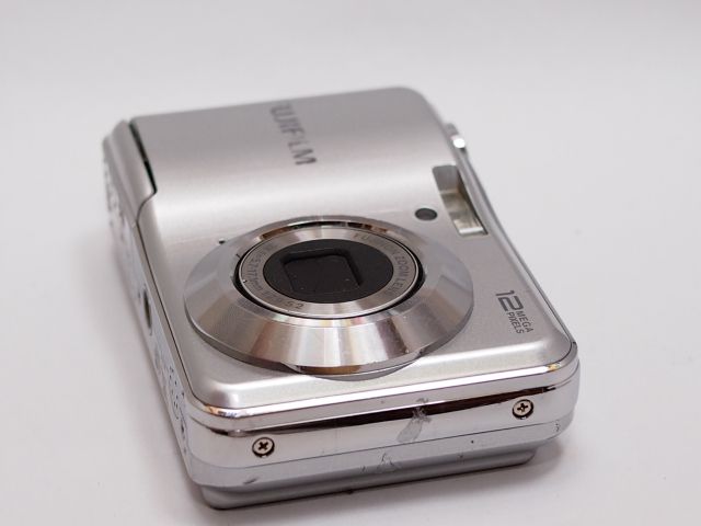 書き溜め space: FUJIFILM FinePix AV100