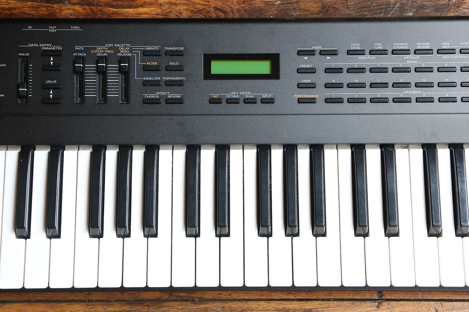 MATRIXSYNTH: Roland JV-30 61-Key Multi-Timbral Synthesizer