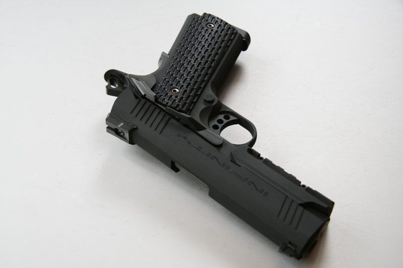 東京マルイM&P 9 V CUSTOM デザートウォーリア 4.3 ガンケース付 東京