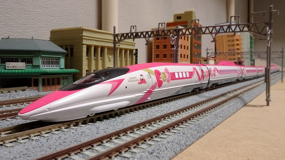 鉄道模型】JR 500-7000系 ハローキティ新幹線に室内灯 - ビスタ模型