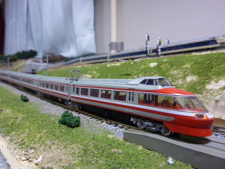 鉄道模型】小田急ロマンスカーLSE（旧塗装）TOMIX 92744 - ビスタ模型