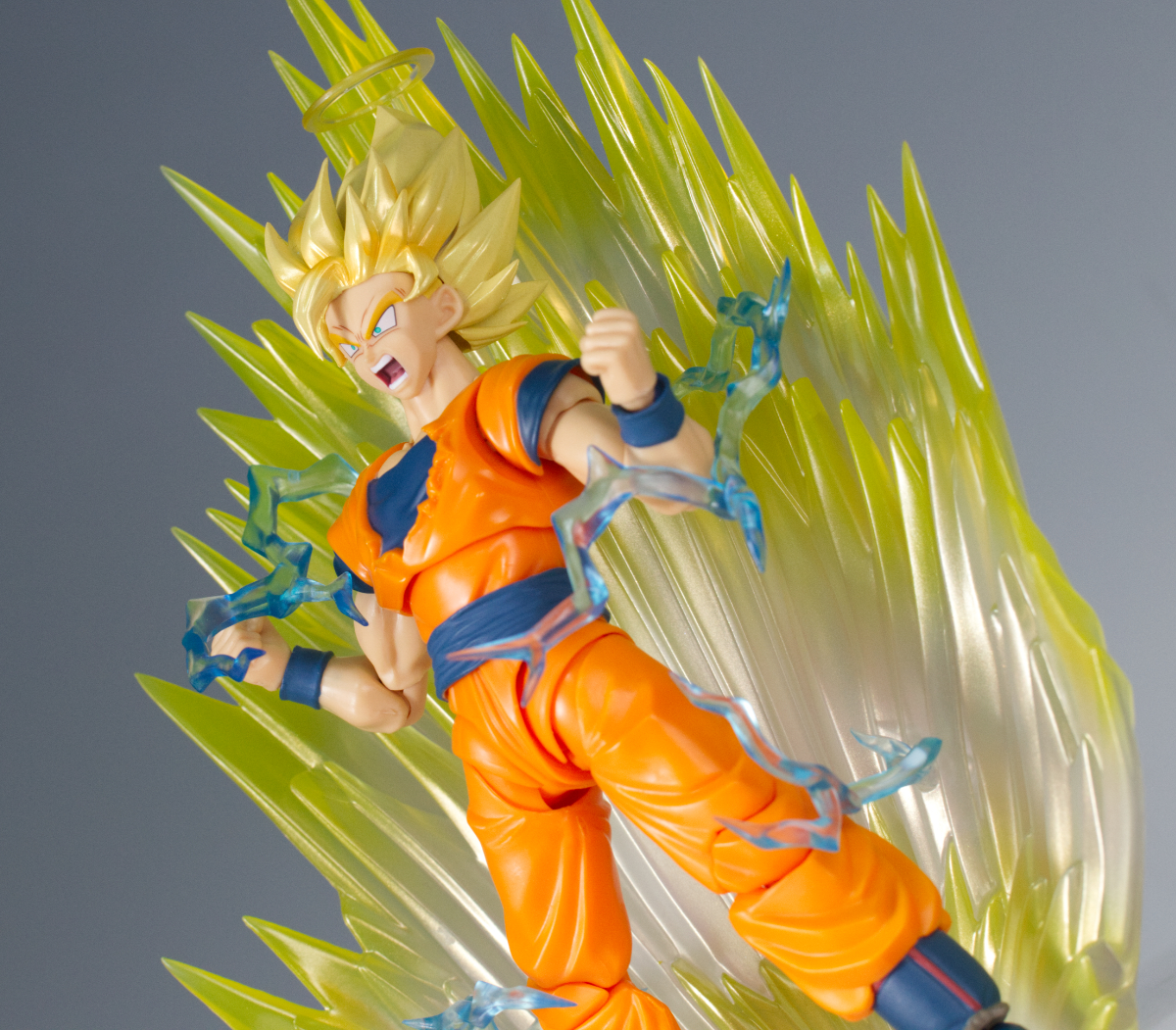 S.H.フィギュアーツ スーパーサイヤ人2孫悟空 ミニレビュー | ヒーロー