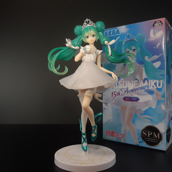 Nendoroid Hatsune Miku: 15th Anniversary Ver. - Good Smile Europe