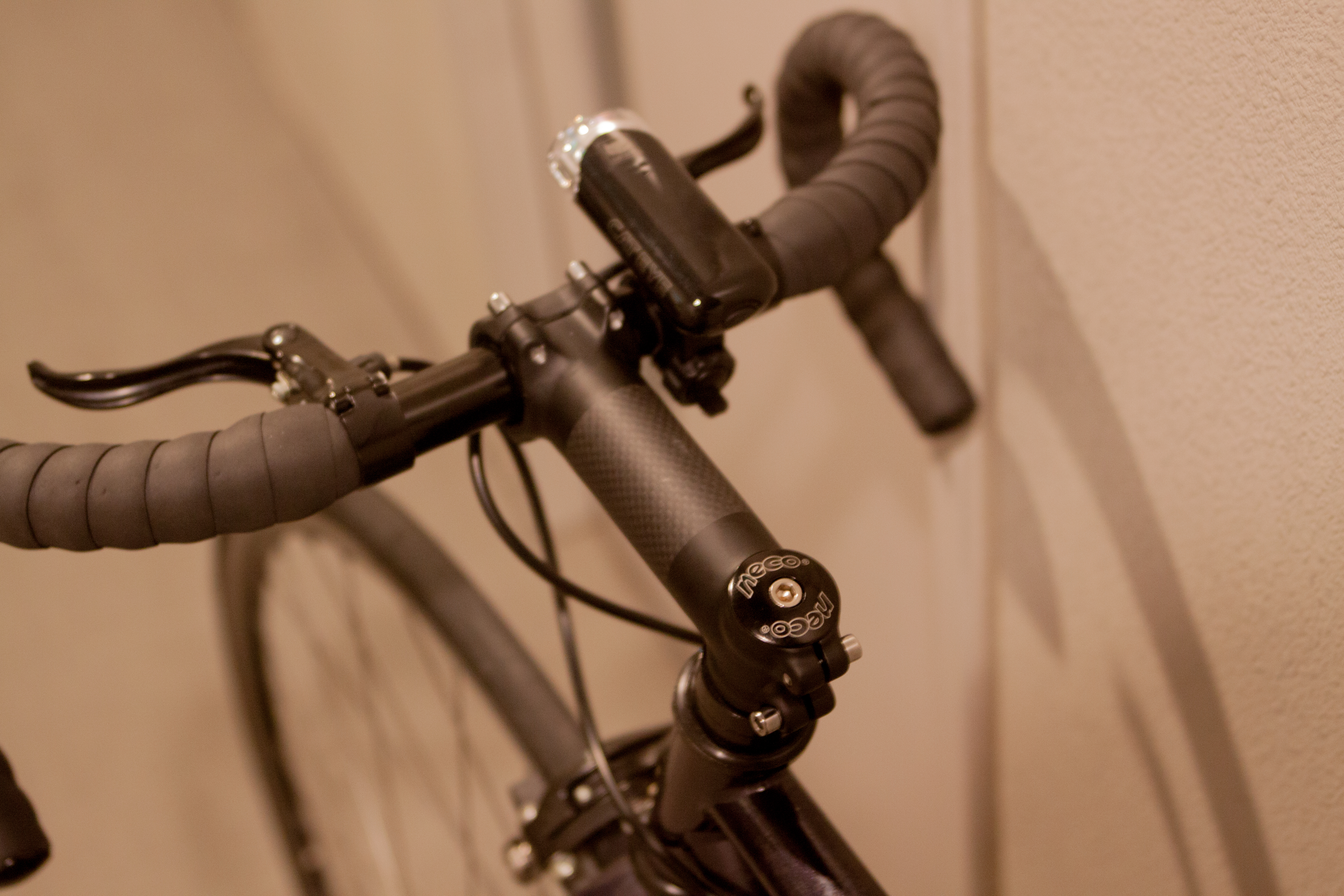 自転車（ピストバイク）のハンドルをトラックドロップからロード